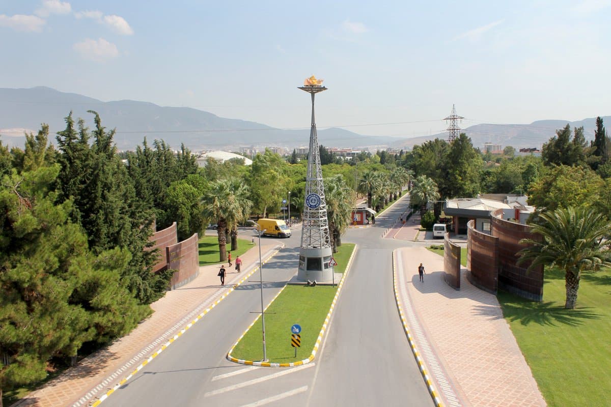 Ege Üniversitesi Bornova Kampüsü