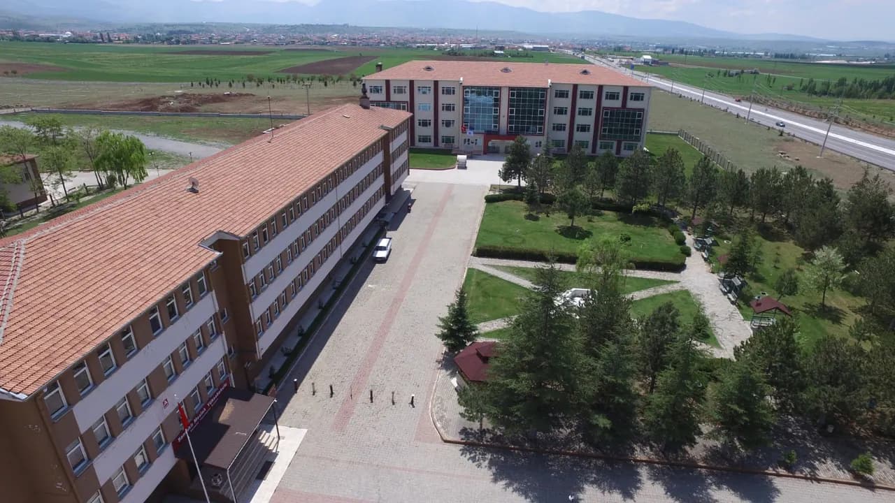 Afyon Kocatepe Üniversitesi kampüsü