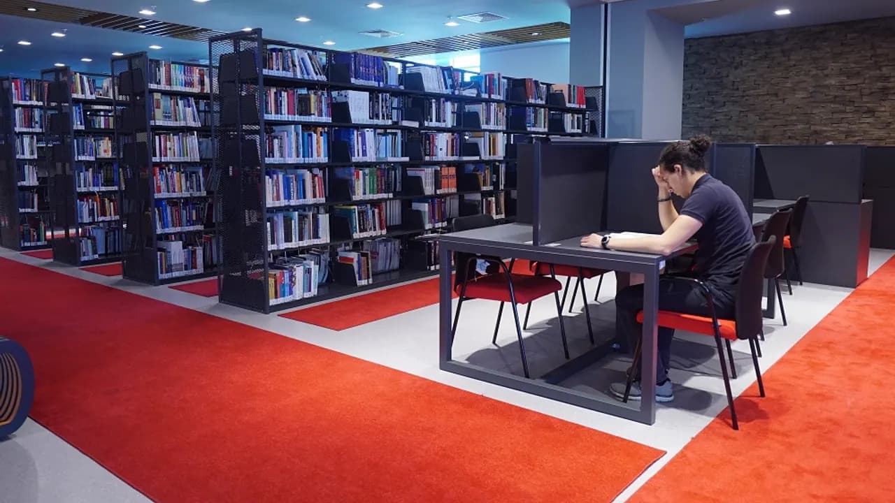 Altınbaş Üniversitesi kampüsü