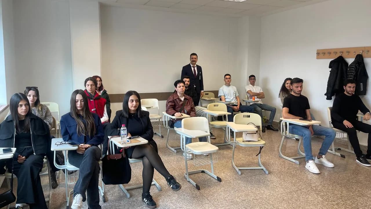 Ataşehir Adıgüzel Meslek Yüksekokulu kampüsü