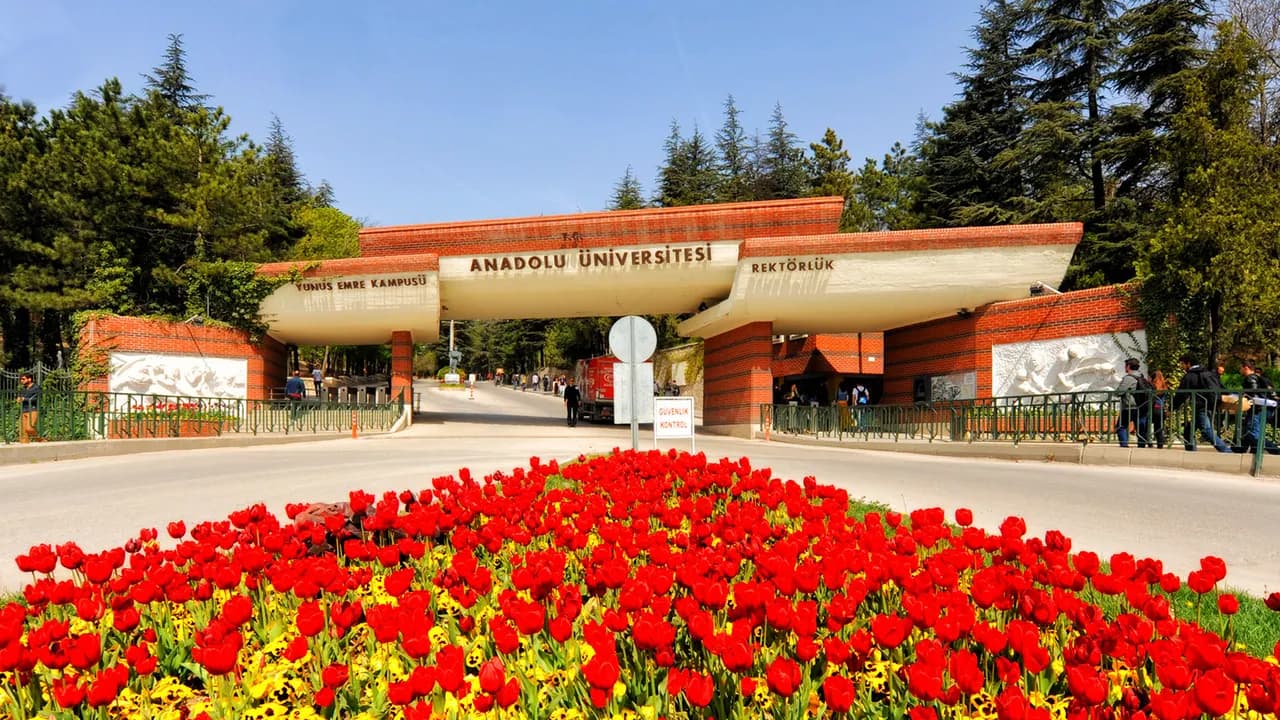 Anadolu Üniversitesi kampüsü