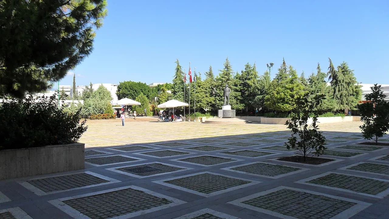Mersin Üniversitesi kampüsü