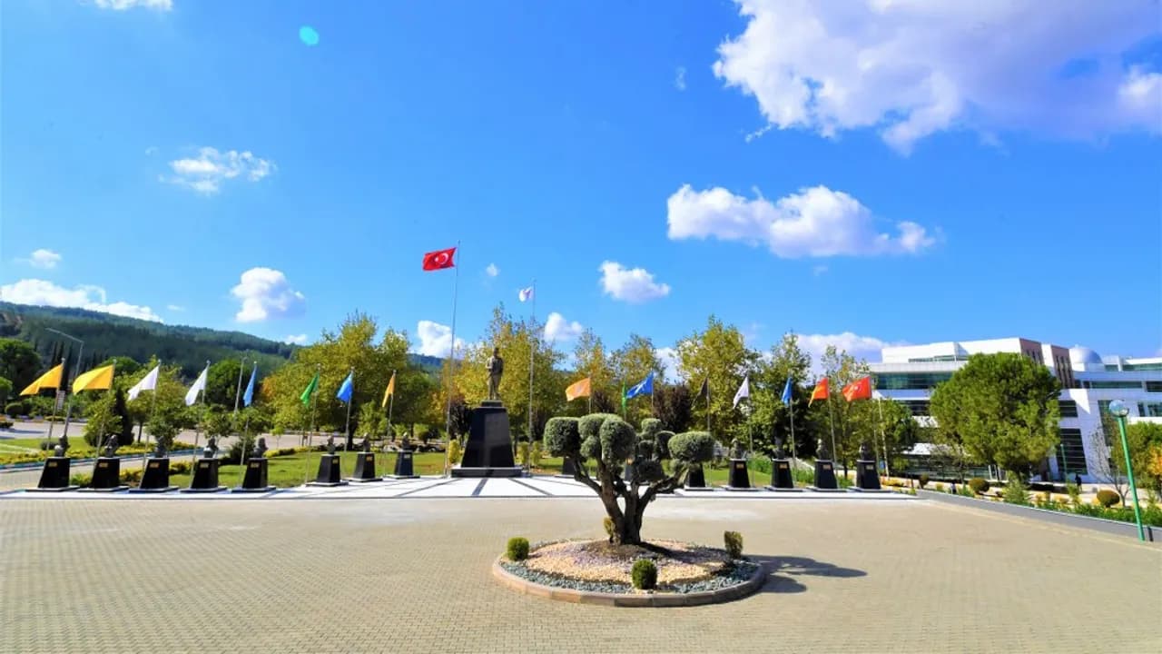 Osmaniye Korkut Ata Üniversitesi kampüsü