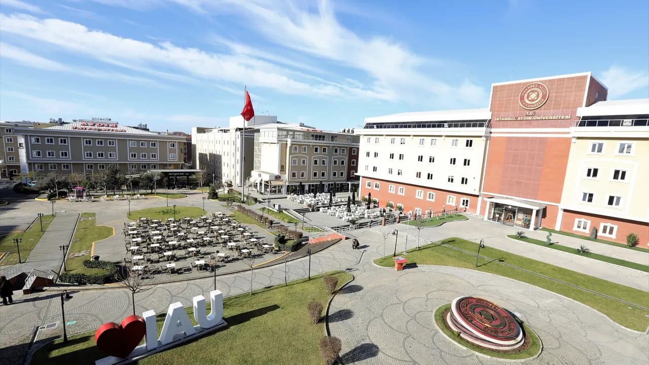 İstanbul Aydın Üniversitesi kampüsü
