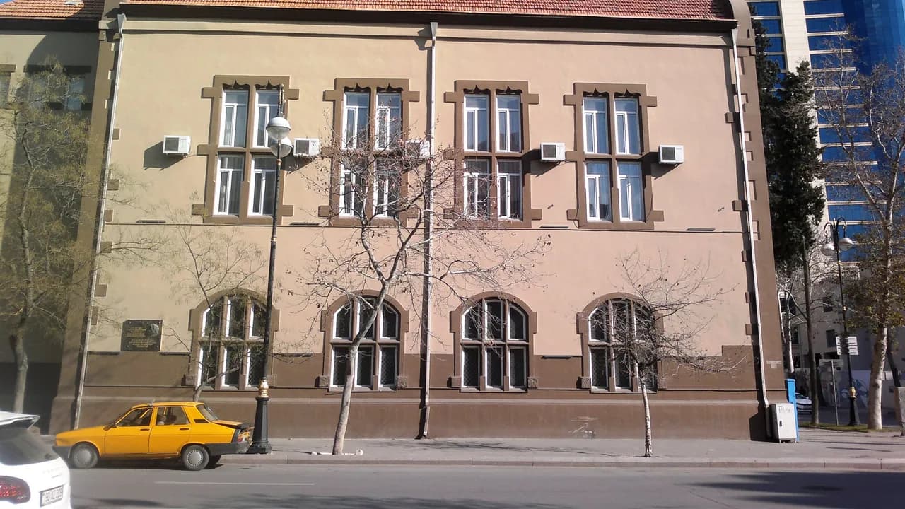 Azerbaycan Devlet Pedagoji Üniversitesi kampüsü